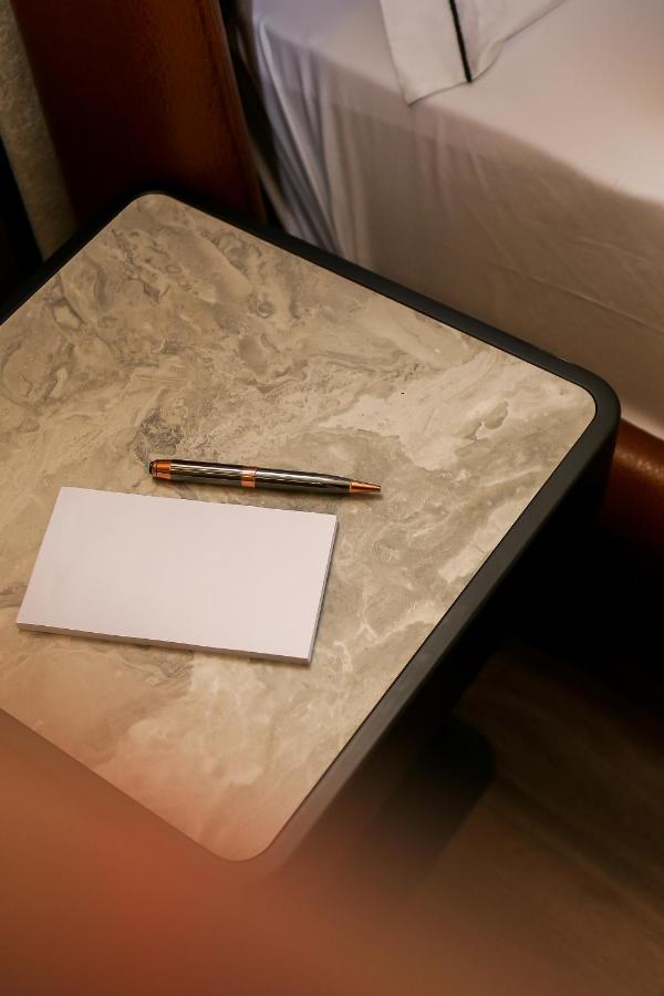 Nassau Hotel Дермі Екстер'єр фото