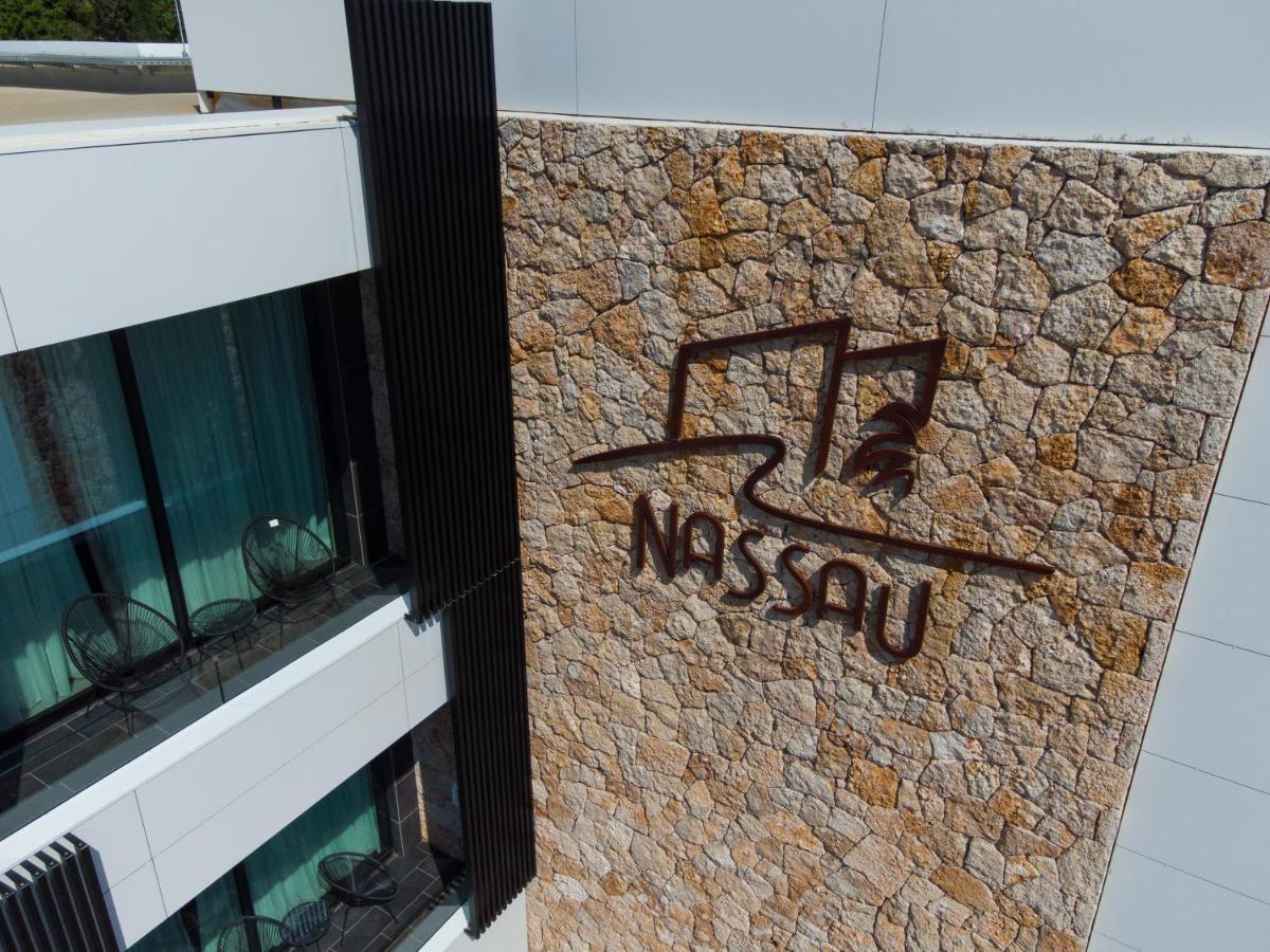 Nassau Hotel Дермі Екстер'єр фото
